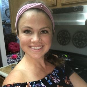 Meet your Posher, Camille